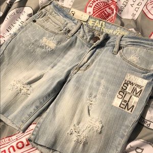 Women’s jean shorts Brand w/tags- never worn.